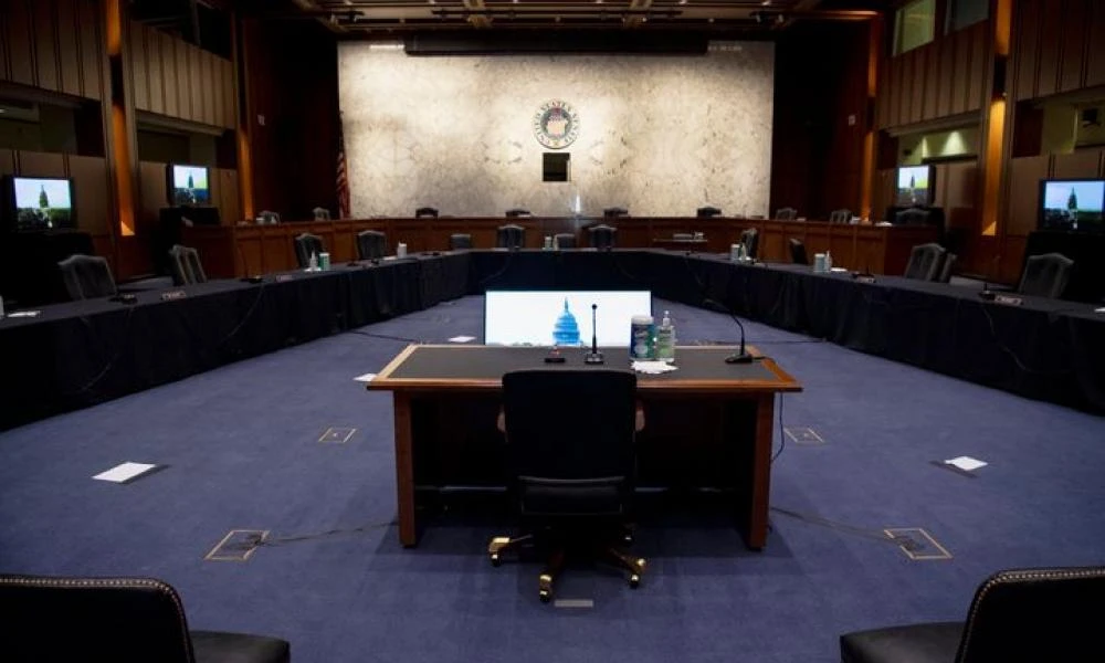 Σάλος στις ΗΠΑ: Έκανε σεξ σε αίθουσα συσκέψεων της Γερουσίας βοηθός του διαδόχου του Μενέντεζ
